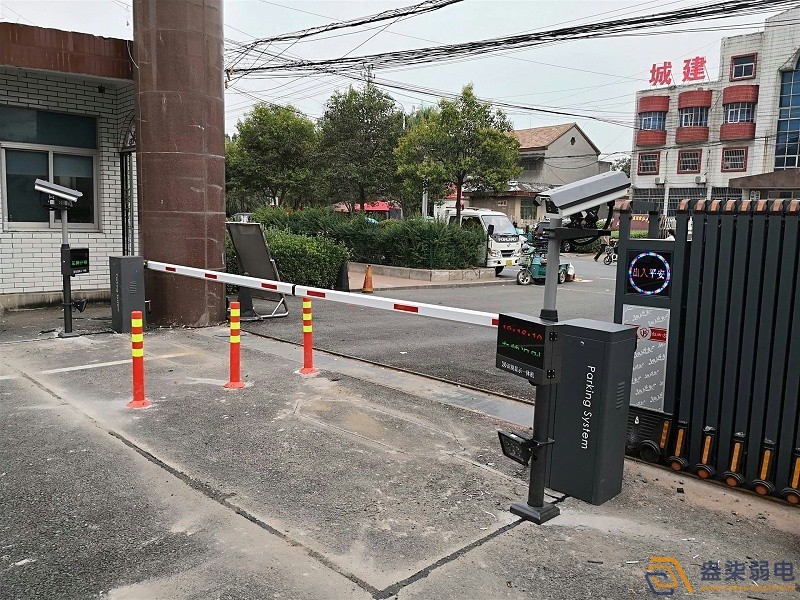 車牌識(shí)別智能道閘，你了解過多少！