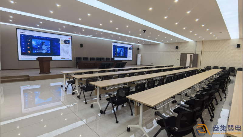 化工廠會議室大屏選擇需要注意什么？